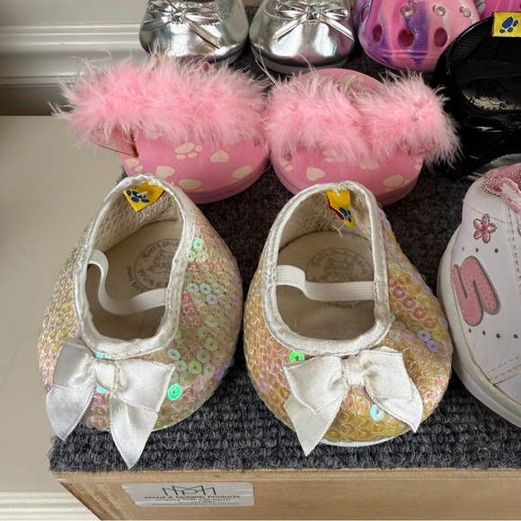 BUILD-A-BEAR Bundle of 6 Pairs of BABW Toy Shoes - Picture 2 of 8